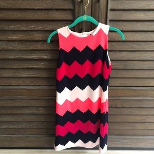 Bloomingdale's AQUA brand chevron shift dress